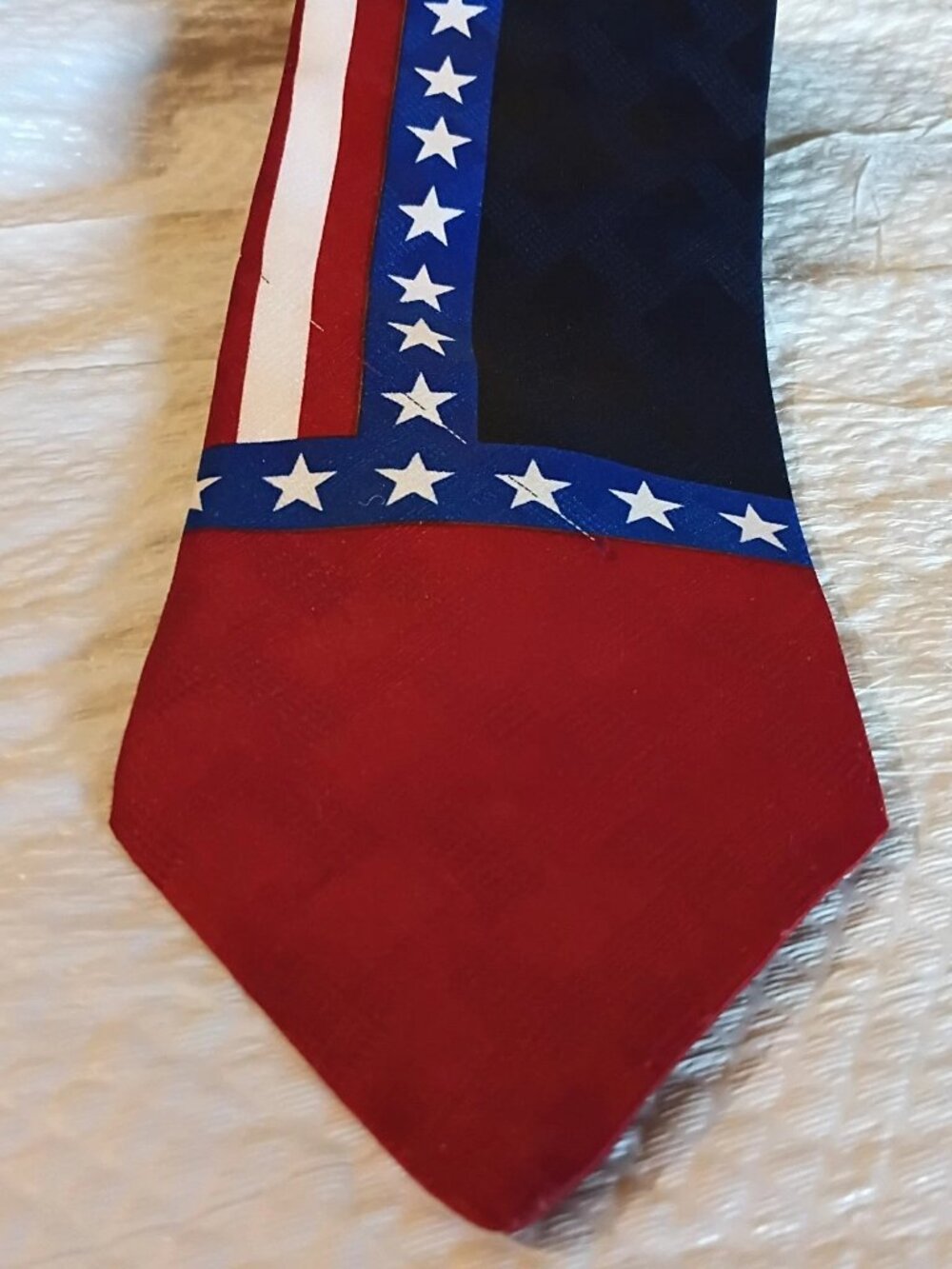 Patriotic Red White Blue Stars Stripes Necktie Mens Polyester USA Flag Tie - Picture 2 of 3